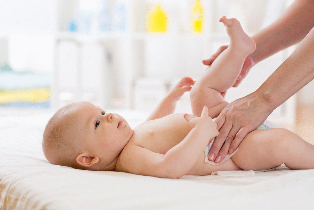 Como trocar a fralda do bebê?