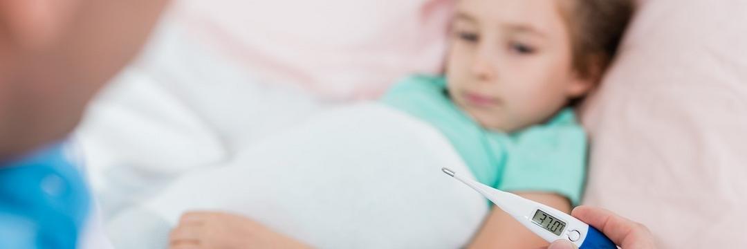 Qual o melhor tipo de termômetro para bebês?